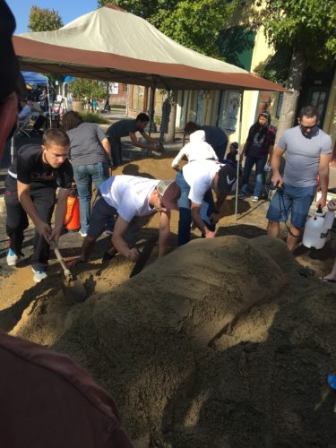 sandcastle-working